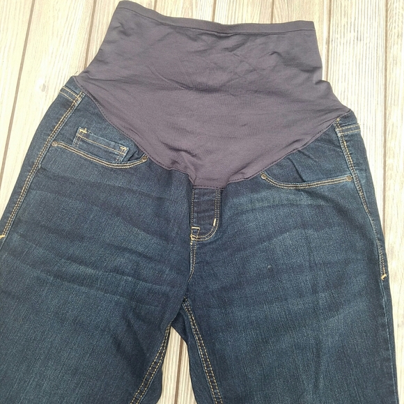 Old Navy Skinny Jeans - Picture 7 of 9
